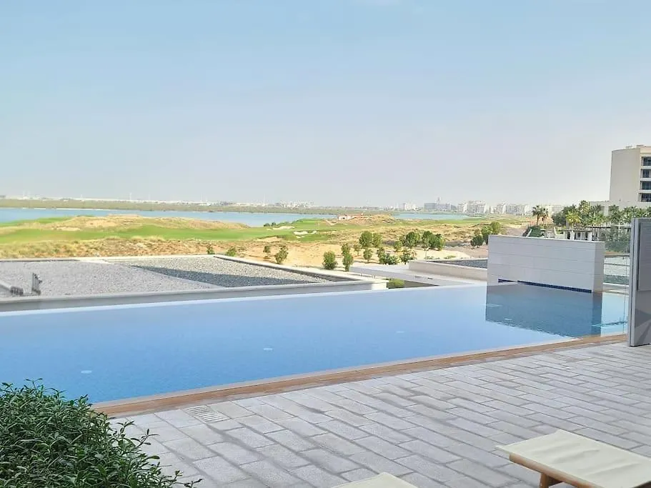 Luxury Apartment In Yas Island Abu Dhabi 0*,