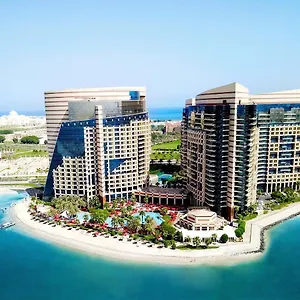 Khalidiya Palace Rayhaan By Rotana, Ośrodek wypoczynkowy